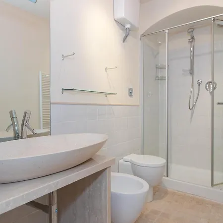 아파트 Rare: 110m² Climatises Avec Terrasse. 2 Chambres 쎙뜨호뻬
