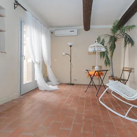Rare: 110m² Climatises Avec Terrasse. 2 Chambres Apartment